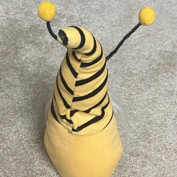 Bee Gnomes Figurines Plush 14" High Set of 2 Yellow with Antennae Wings Beard - Picture 8 of 9